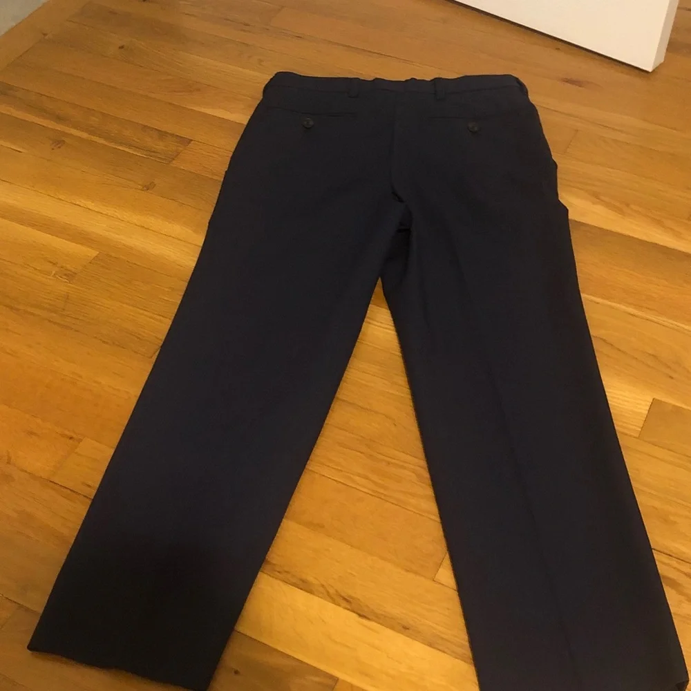 Jos. A. Bank Boys Navy Two-Piece Suit size 14